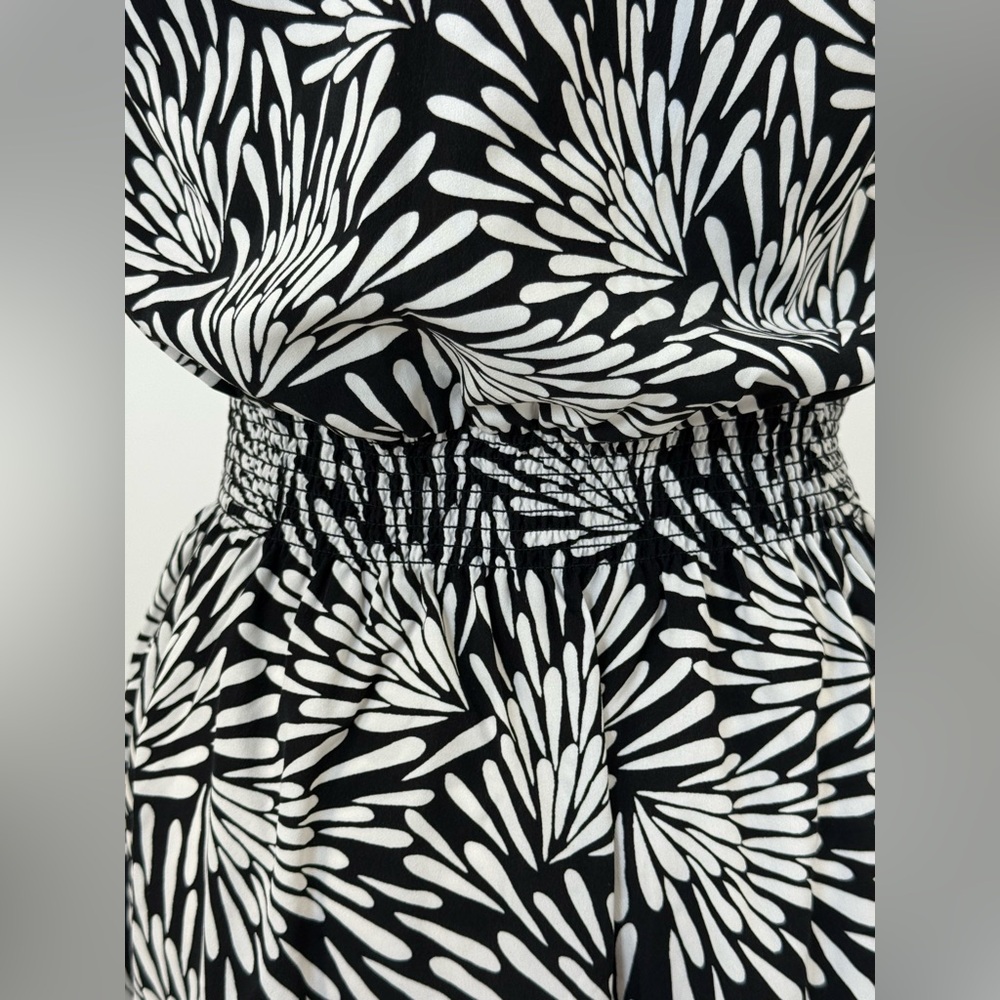 NWT Banana Republic Black White Leaf Print Maxi Dress Sz 4 Sleeveless Racerback - Picture 13 of 13